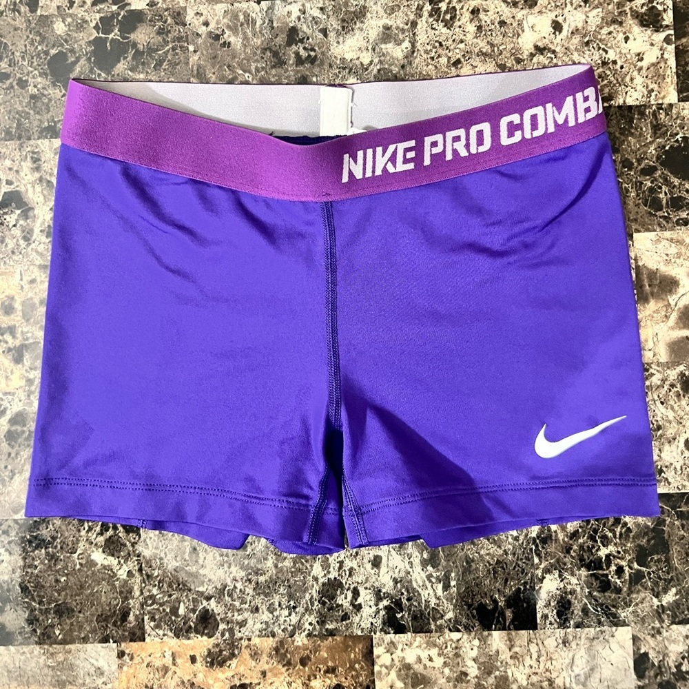 NIKE PRO PURPLE SHORT SIZE SMALL EUC - Picture 2 of 5